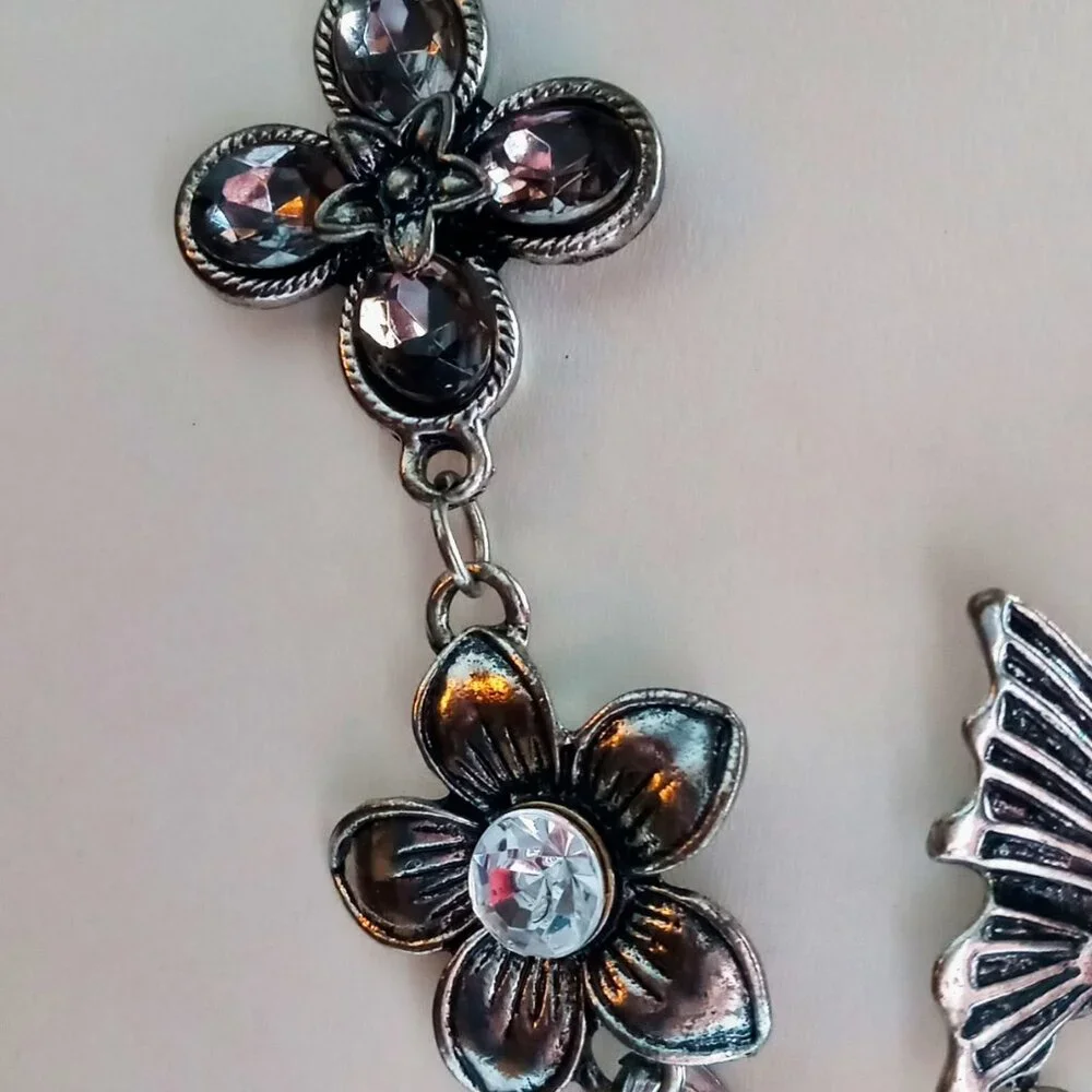 💙🌸🦋Chunky Crystal Rhinestone Heart Flowers Butterfly Statement Necklace🦋🌸💙 - Picture 7 of 12